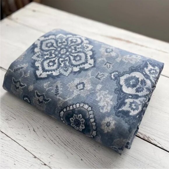 Pottery Barn Giovanna Medallion Percale KING Duvet Cover Blue 108x92 – Pre-Owned - Picture 5 of 11